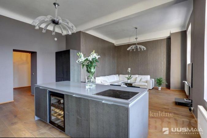 פארנו Old Town Apartment מראה חיצוני תמונה